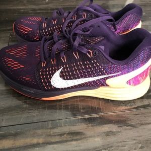 Nike Lunarlon women’s running shoes